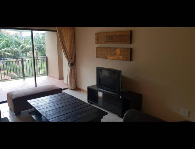 2 BEDROOM APARTMENT FOR SALE IN MARGATE BEACH